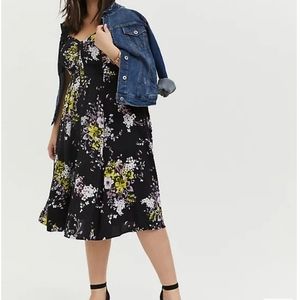BLACK FLORAL CHALLIS BUTTON FRONT MIDI DRESS